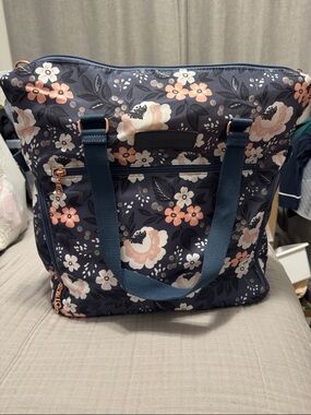 Lizzy pump bag Navy Floral Tote with Pink Accents